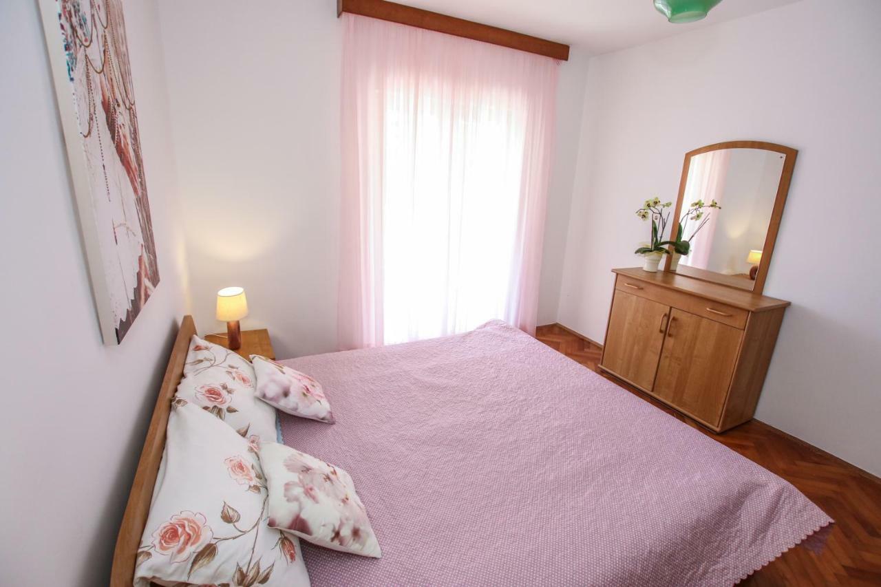 Apartman Mila Appartement Poreč Buitenkant foto